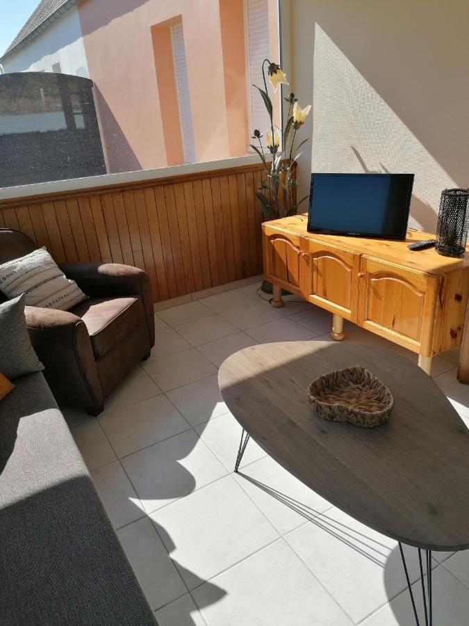 Gite De La Courtoisie Gavray-sur-Sienne Bagian luar foto